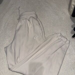 Women’s Nike Ivory Sweatpants